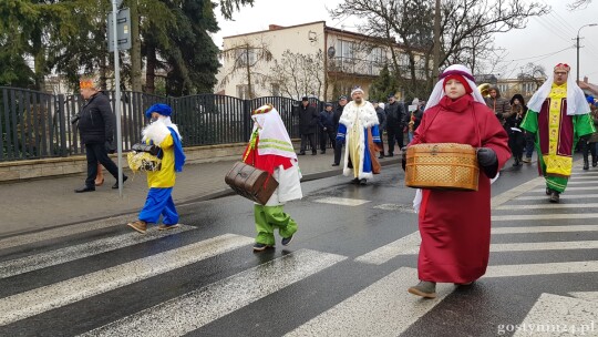 Cuda, cuda ogłaszają