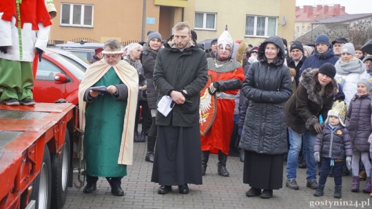 Cuda, cuda ogłaszają