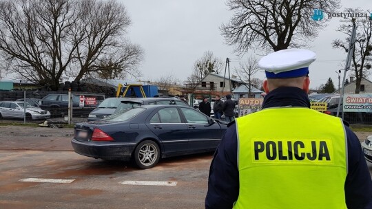 Dwa mercedesy zderzyły się na Krośniewickiej