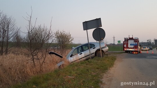 Nietrzeźwy kierowca w rowie w Józefkowie