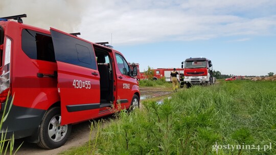 Pożar sterty słomy w Luszynie