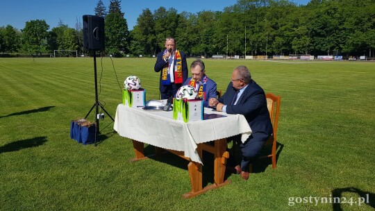 Umowa na modernizację stadionu podpisana