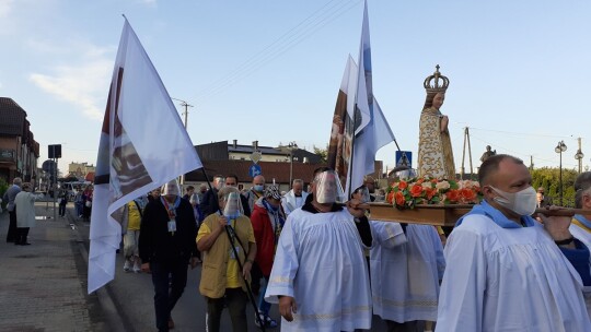 Pielgrzymi skępscy w drodze do Królowej Mazowsza i Kujaw