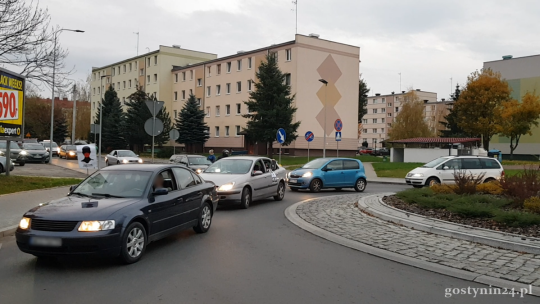 Przepraszają za utrudnienia, bo... mają rząd do obalenia. Demonstracja zmotoryzowanych