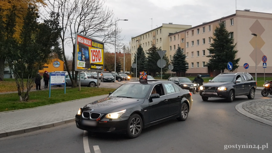 Przepraszają za utrudnienia, bo... mają rząd do obalenia. Demonstracja zmotoryzowanych