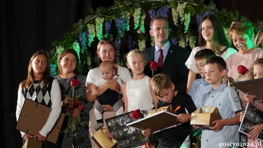 Oddział dla Dzieci i Młodzieży Miejskiej Biblioteki Publicznej otrzymał nazwę Stasia i Nel