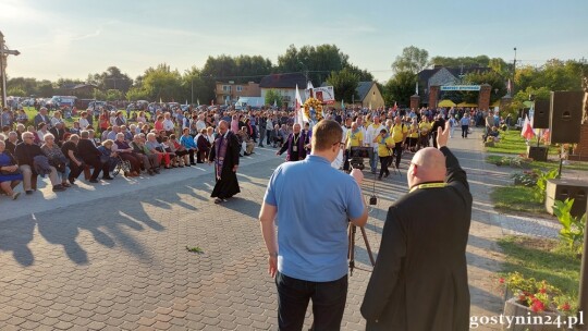 Abp Marek Jędraszewski: Gromadzimy się w Jej święto narodzenia rozważając Jej macierzyństwo i ucząc się od Niej miłości