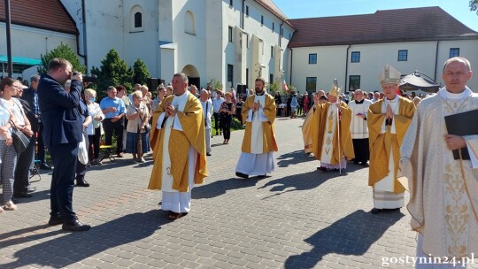 Abp Marek Jędraszewski: Gromadzimy się w Jej święto narodzenia rozważając Jej macierzyństwo i ucząc się od Niej miłości