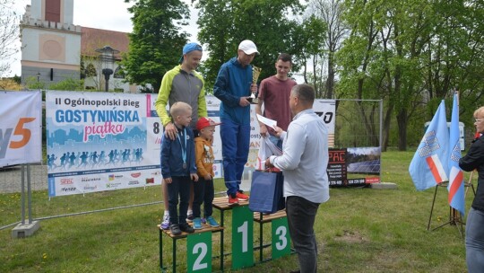 Artur Kamiński z Płocka wygrał Gostynińską Piątkę