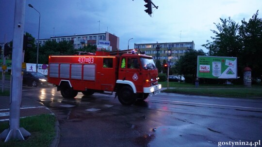 Ulewa nad Gostyninem. Zablokowana mała obwodnica