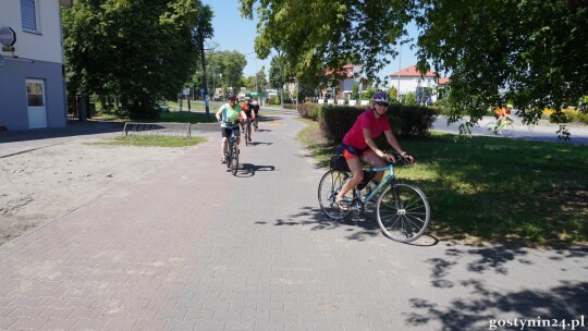 Sześcioro śmiałków z Gostynina wyruszyło dziś w pielgrzymce rowerowej do Kołobrzegu