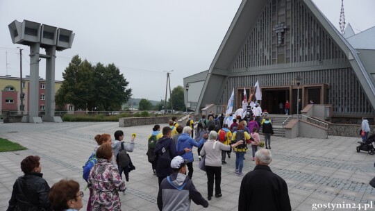Ok. 100 pielgrzymów z Gostynina brało udział w uroczystościach odpustowych w Skępem ku czci Narodzenia Najświętszej Maryi Panny [AUDIO]