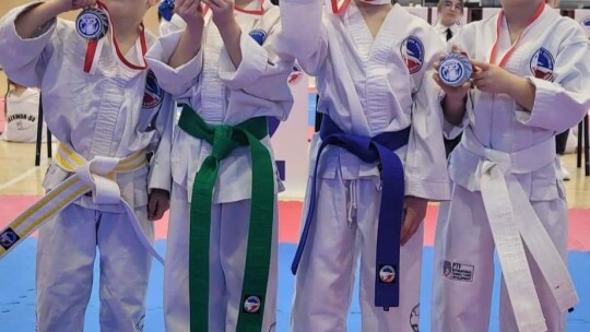 Grad medali młodych gostyninian na Mistrzostwach Kujaw Taekwon-do