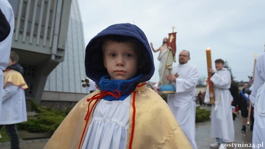 Msza święta rezurekcyjna w parafii św. Marcina wreszcie z bijącym dzwonem. Alleluja [FOTO+AUDIO]