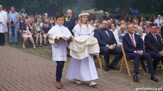 Uroczystość 40. rocznicy erygowania parafii św. Kazimierza w Lucieniu [FOTO+VIDEO]