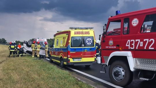 Dachowanie na autostradzie w Pomarzankach