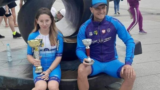13-letnia Kaja Sobiecka z Gostynina zwyciężczynią półmaratonu w Grójcu
