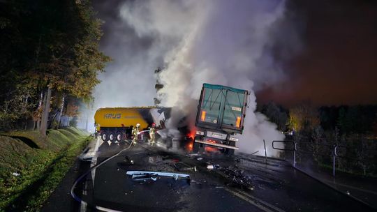 Strażak OSP Helenów poniósł śmierć na miejscu w tragicznym wypadku pod Grójcem