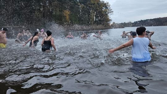 Miniony weekend dla grupy Białe Morsy Gostynin-Kutno był intensywny