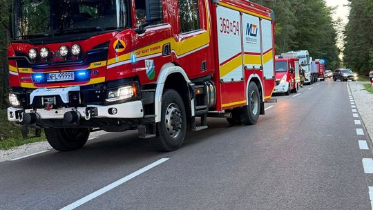 Motocyklista wpadł do rowu w Klusku