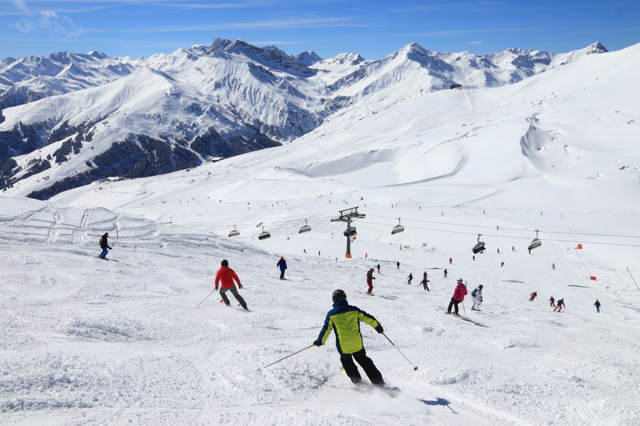 Mayrhofen shutterstock 2110417136